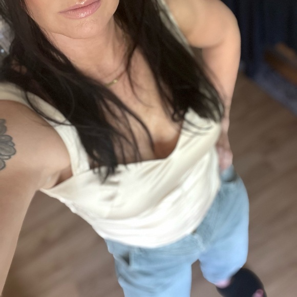 Meet your Posher, Tracy - Picture 4 of 4